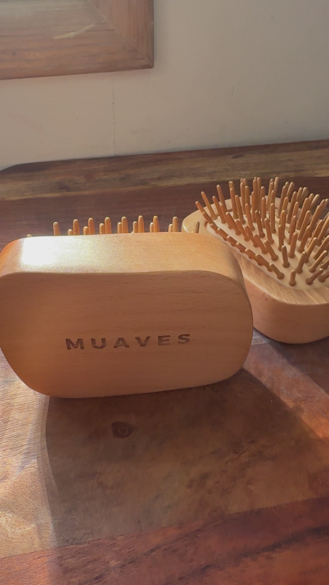 Palm Scalp Brush