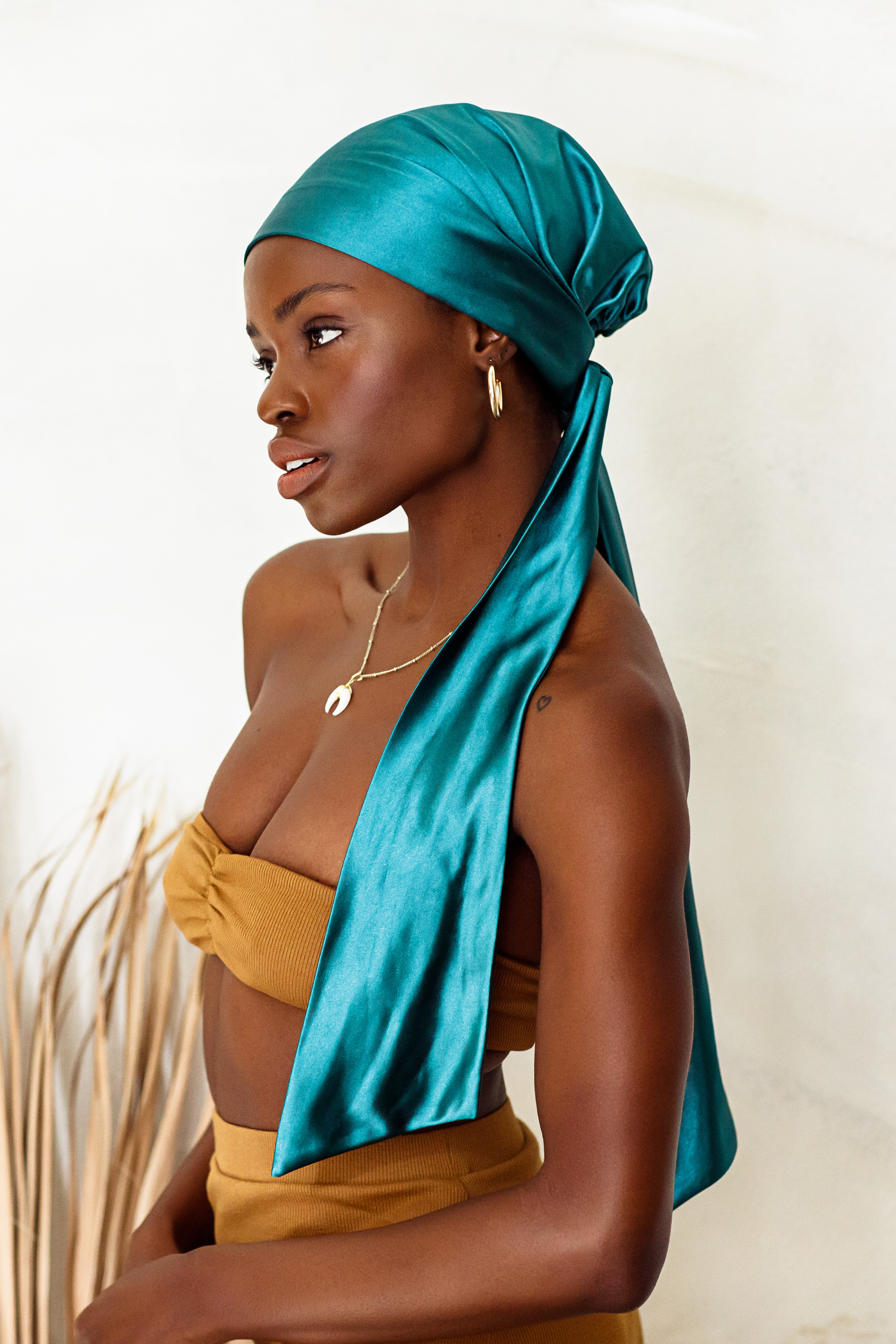 Head online scarf shop